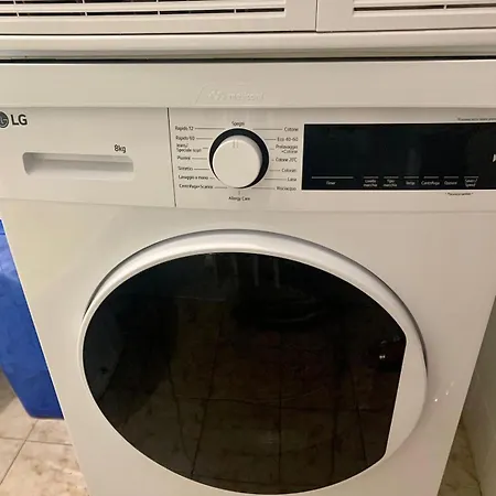 A Due Passi Dal Mare *